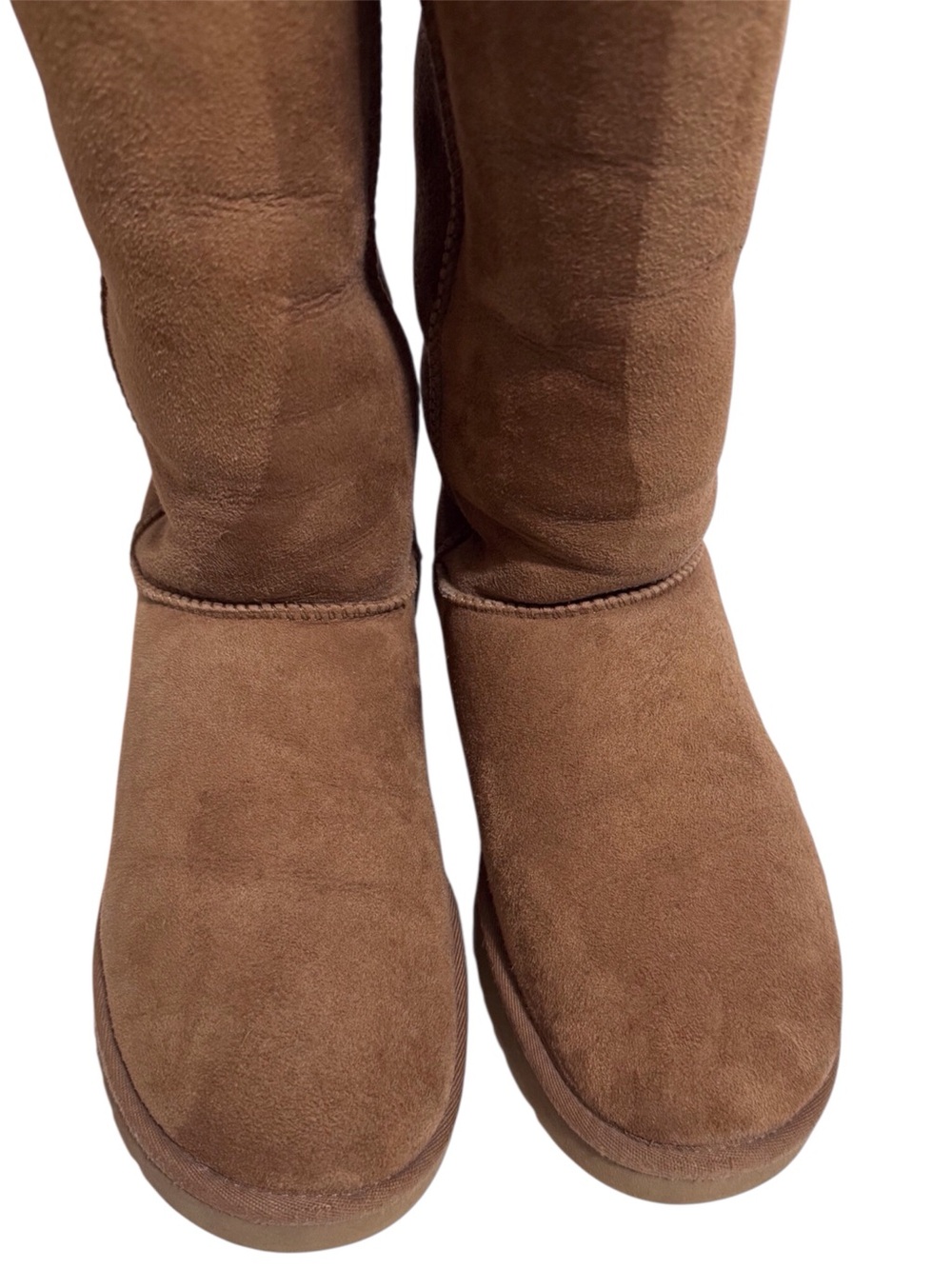 Ugg Boots Classic Tall Leather Suede Boot in Tan Size 10 - Picture 6 of 9
